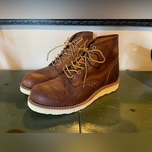 Red Wing 9 1 1 1  Classic Round Boot